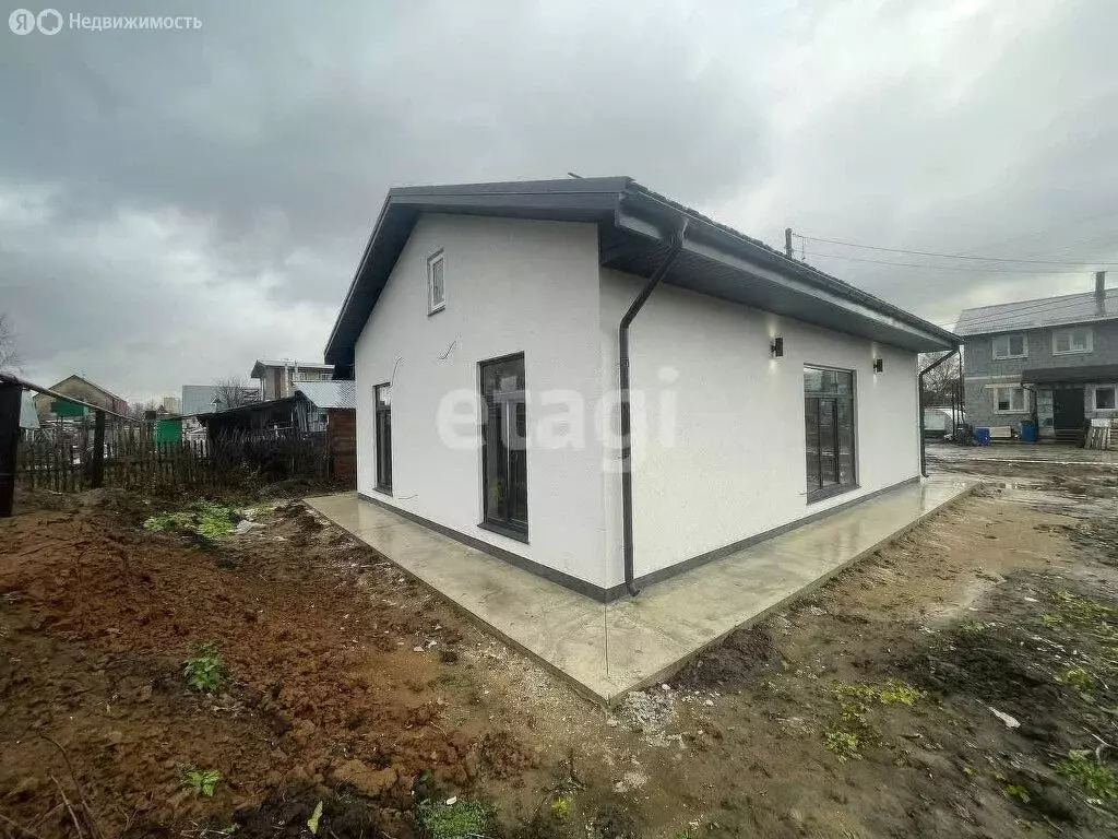 Дом в Пермь, коттеджный посёлок Южный берег (100 м) - Фото 1