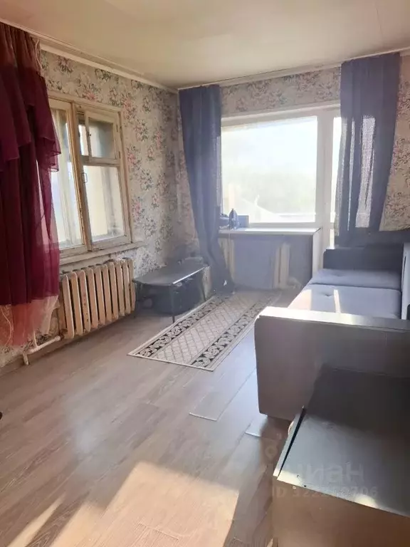 2-к кв. Омская область, Омск Московка мкр, ул. Молодогвардейская, 13 ... - Фото 0