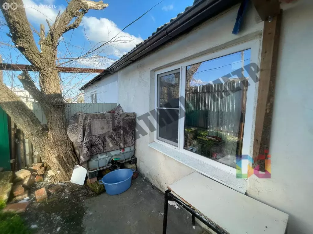 2-комнатная квартира: посёлок Аршан, улица Голубое Золото, 24 (63.5 м) - Фото 1