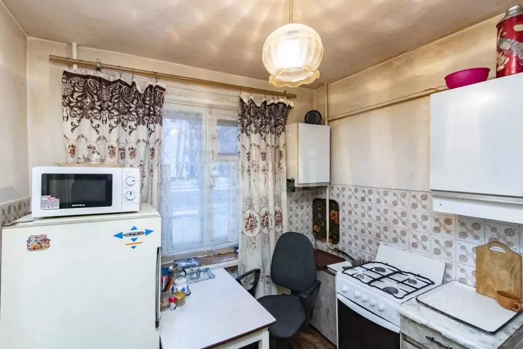 2-к кв. Тюменская область, Тюмень Севастопольская ул., 17 (48.2 м) - Фото 1