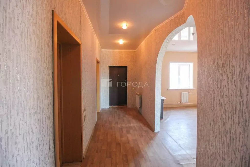 Дом в Алтайский край, Барнаул городской округ, с. Власиха ул. ... - Фото 1