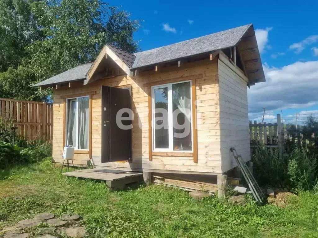 Дом в Красноярский край, Емельяновский район, Солонцовский сельсовет, ... - Фото 0