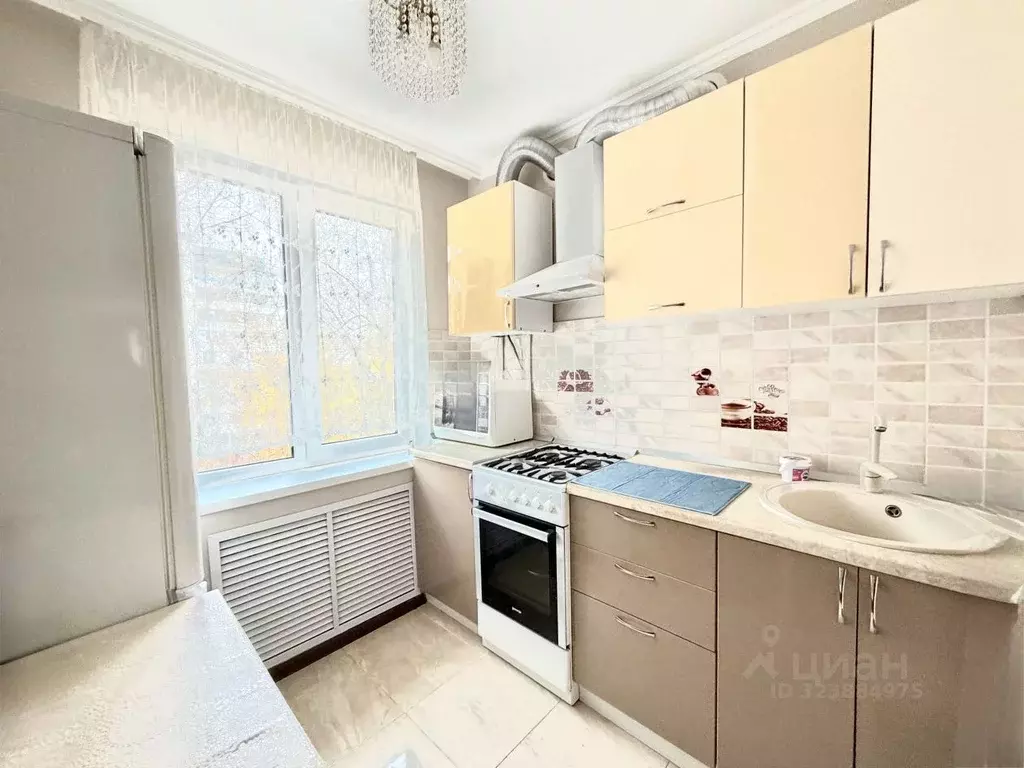 2-к кв. Кабардино-Балкария, Нальчик ул. Нахушева (44.0 м) - Фото 1