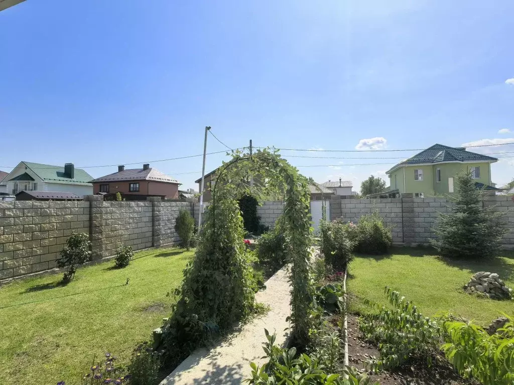 Дом в Самарская область, Волжский район, Лопатино с/пос, пос. ... - Фото 2