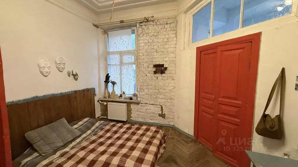 Комната Санкт-Петербург 10-я Советская ул., 10/30 (28.4 м) - Фото 2