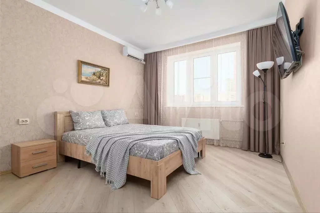 1-к. квартира, 50 м, 7/18 эт. - Фото 0