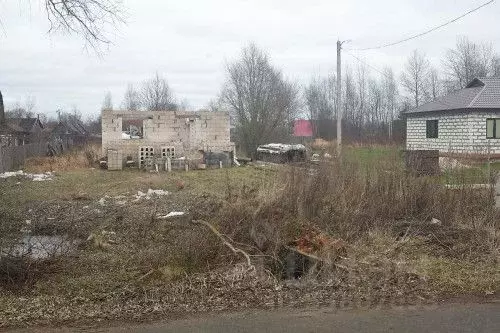 Дом в Новгородская область, Новгородский район, Савинское с/пос, д. ... - Фото 1