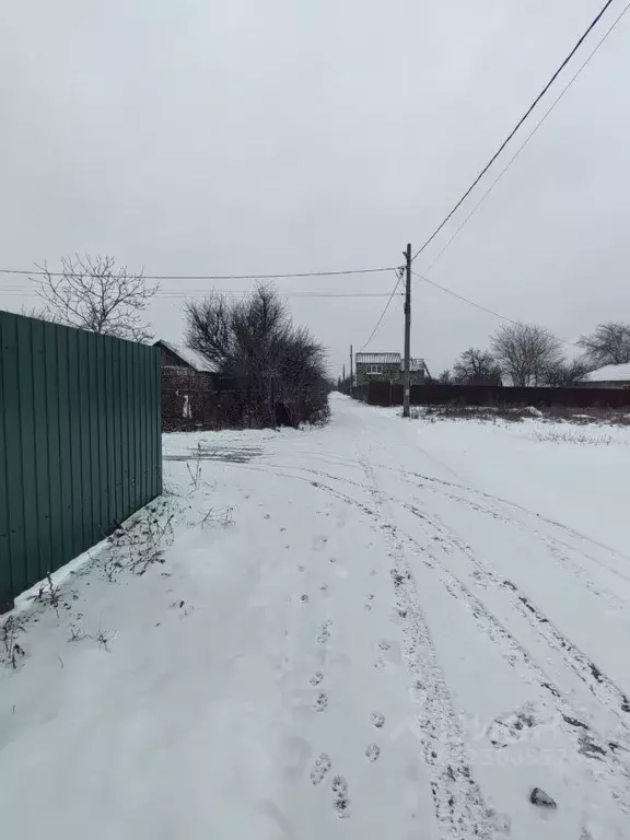 Участок в Волгоградская область, Волгоград Спутник СНТ, 1 массив, 5-я ... - Фото 1