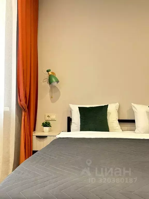 Студия Тюменская область, Тюмень ул. Республики, 204к11 (30.0 м) - Фото 0