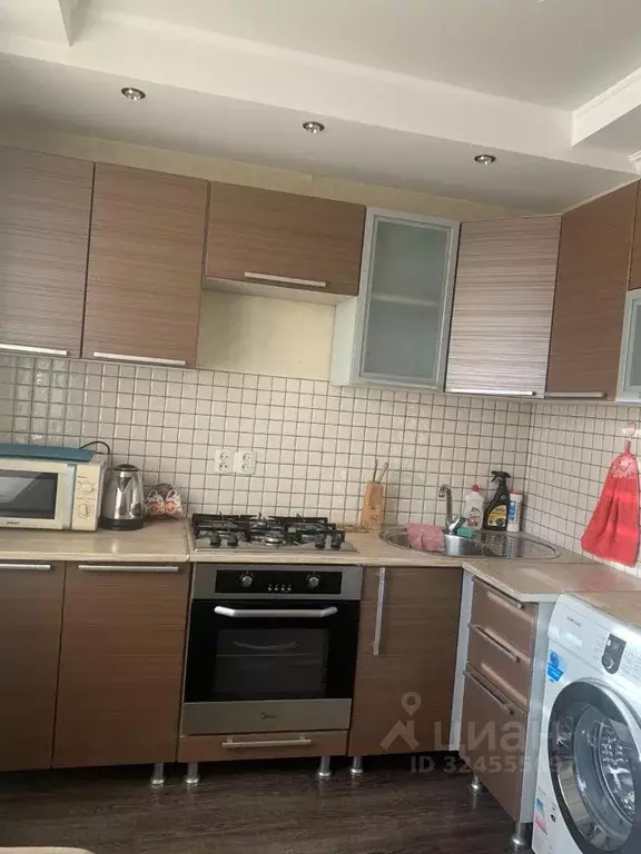 1-к кв. Оренбургская область, Оренбург просп. Гагарина, 43/3 (33.0 м) - Фото 1