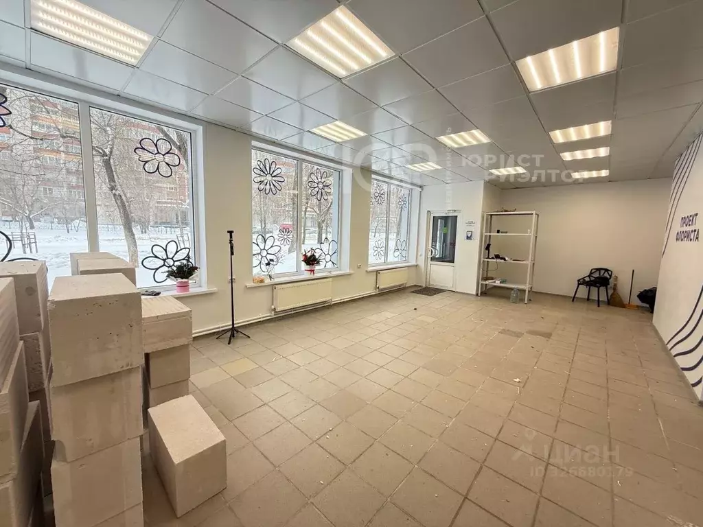 Торговая площадь в Воронежская область, Воронеж ул. Владимира ... - Фото 2