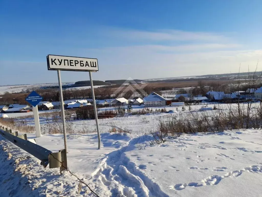 Участок в Татарстан, Арск муниципальное образование, с. Купербаш ул. ... - Фото 2