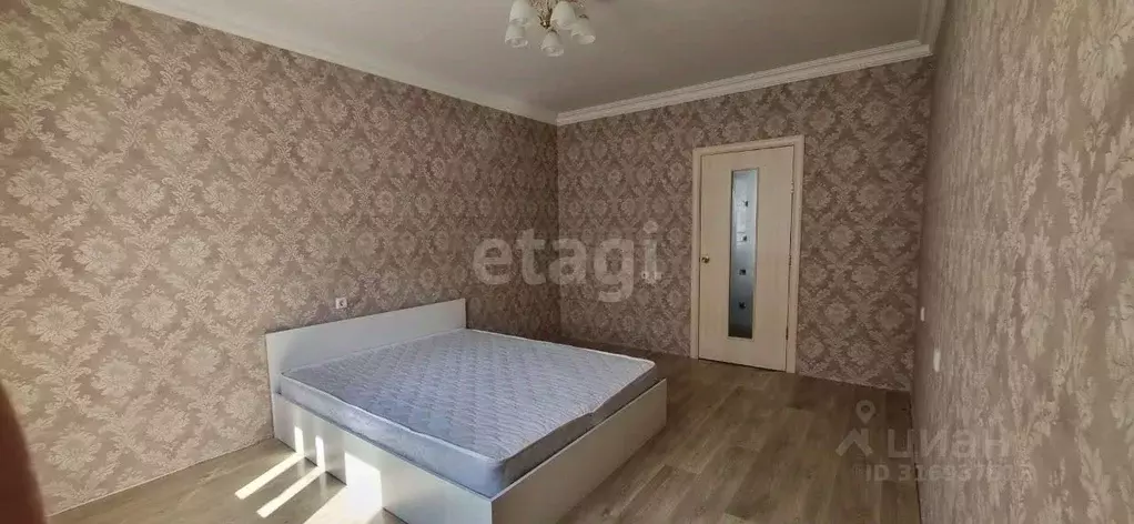 1-к кв. Липецкая область, Липецк ул. Сергея Казьмина, 5 (40.0 м) - Фото 0