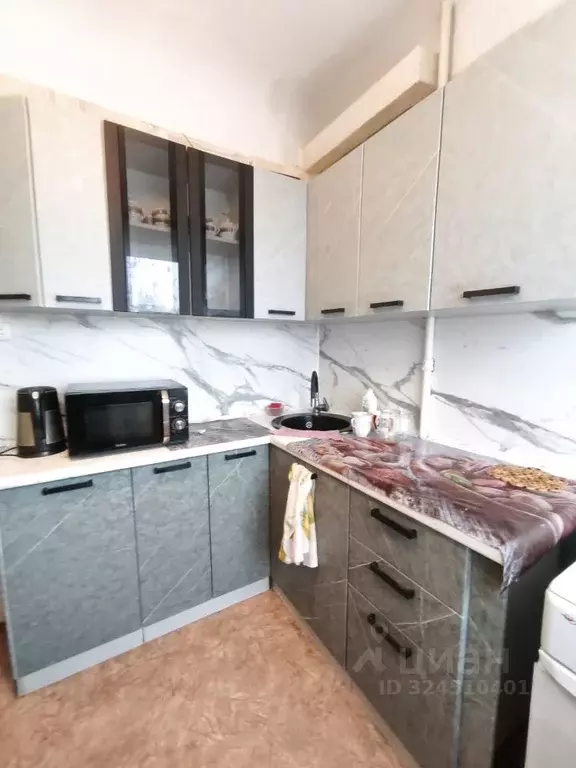 3-к кв. Волгоградская область, Волгоград ул. Бажова, 5 (44.0 м) - Фото 1