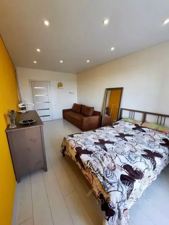 1-к кв. Калининградская область, Пионерский Рабочая ул., 48 (45.0 м) - Фото 0