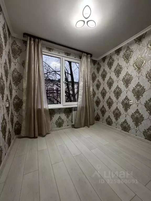 3-к кв. Санкт-Петербург ул. Белы Куна, 22К3 (41.7 м) - Фото 0