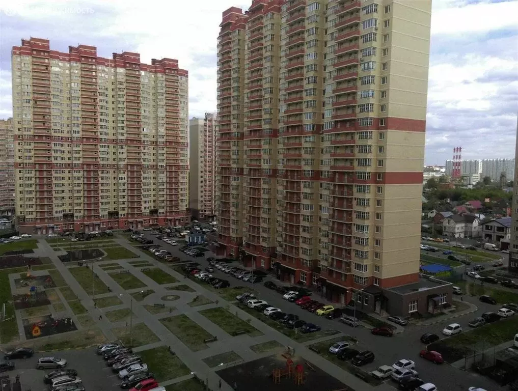 2-комнатная квартира: Балашиха, улица Дмитриева, 10 (63 м) - Фото 0