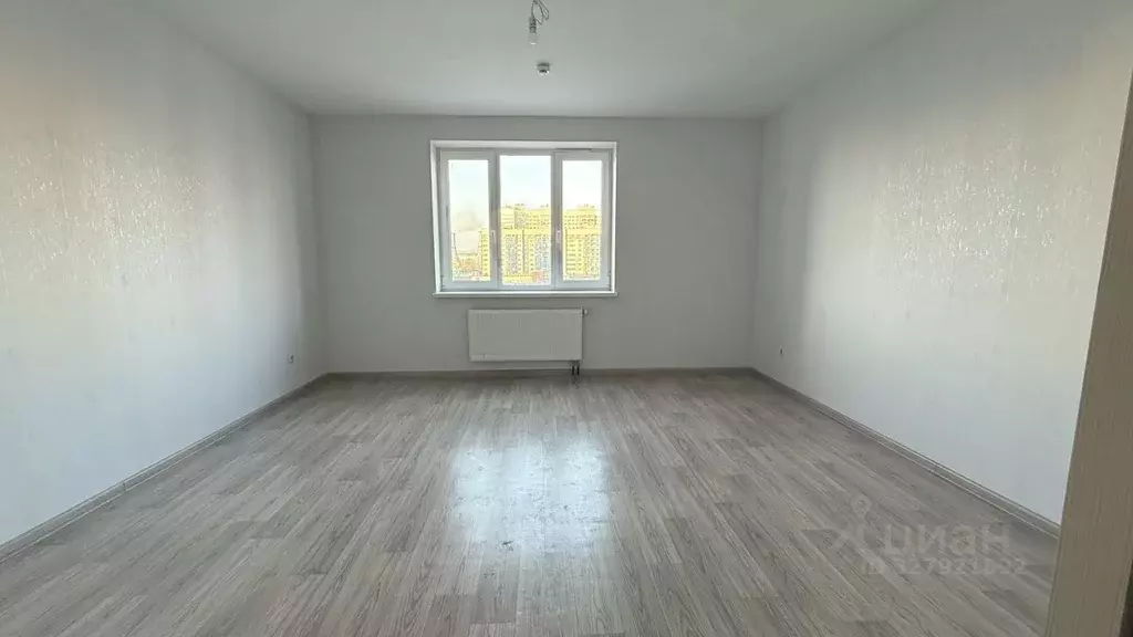 3-к кв. Санкт-Петербург Ленинский просп., 68 (75.3 м) - Фото 0