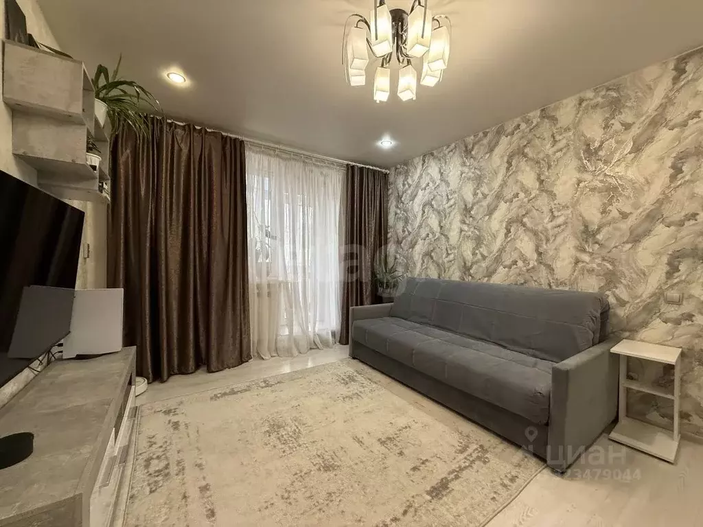 2-к кв. Татарстан, Казань ул. Чехова, 3/7 (41.2 м) - Фото 1