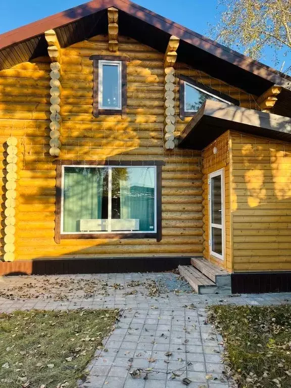 Дом в Ханты-Мансийский АО, Сургутский район, Белый Яр пгт  (200 м) - Фото 2