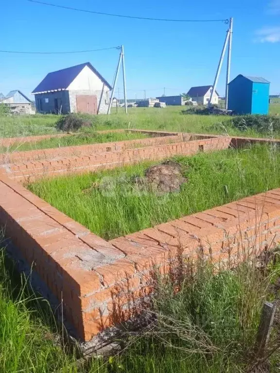 Участок в Башкортостан, Стерлитамакский район, Казадаевский сельсовет, ... - Фото 1