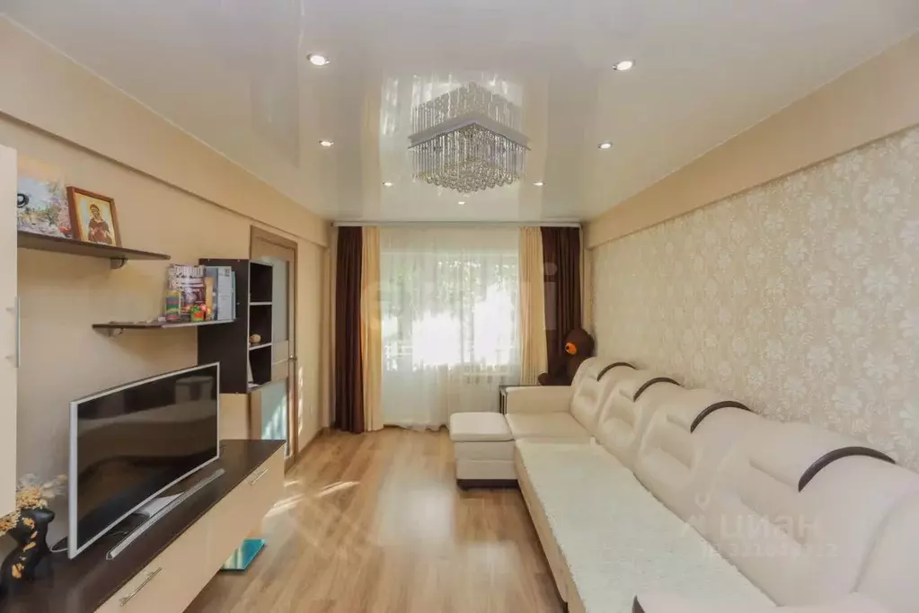 3-к кв. Иркутская область, Ангарск 10-й мкр, 40 (57.1 м) - Фото 0