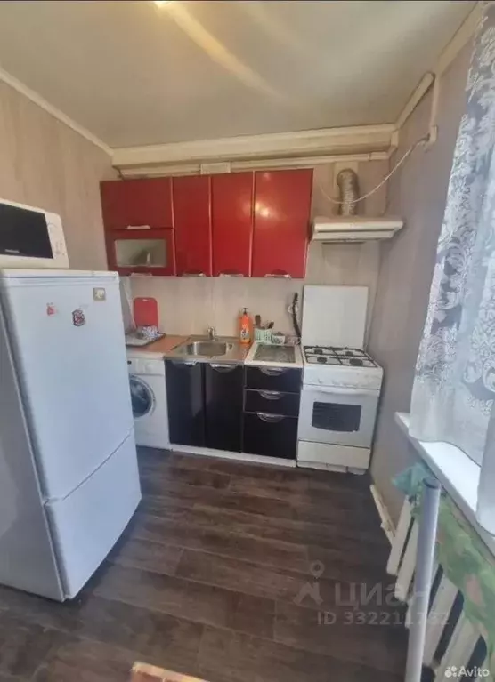 2-к кв. Ленинградская область, Луга просп. Урицкого, 22 (45.0 м) - Фото 1