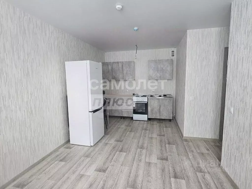 3-к кв. Пермский край, Пермь ул. Серебристая, 7 (60.0 м) - Фото 1