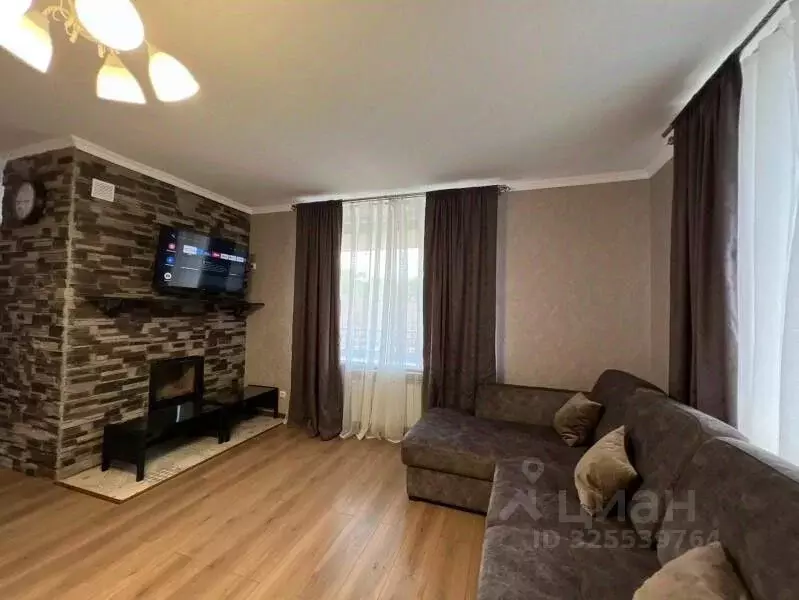 3-к кв. Адыгея, Майкопский район, Даховская ст-ца ул. Горького (100.0 ... - Фото 2