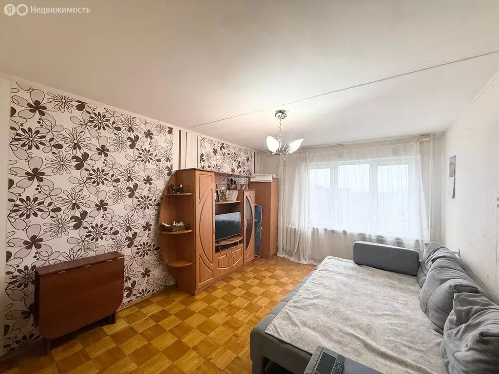 4-комнатная квартира: Воткинск, улица 1 Мая, 5 (69 м) - Фото 1