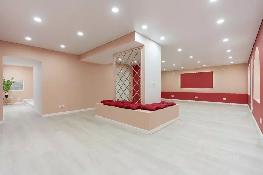 Помещение свободного назначения в Санкт-Петербург 2-я Красноармейская ... - Фото 1