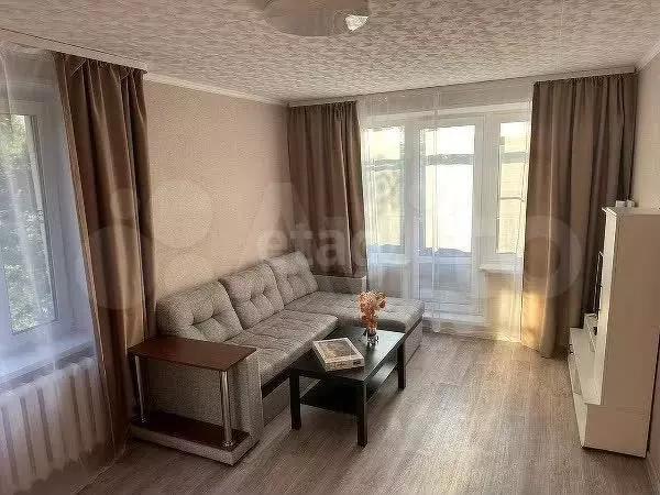 1-к. квартира, 40 м, 3/5 эт. - Фото 0