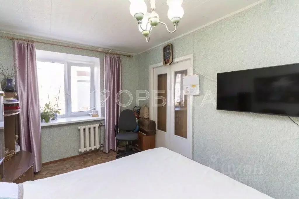 3-к кв. Тюменская область, Тюмень ул. Боровская, 2Б (60.0 м) - Фото 2