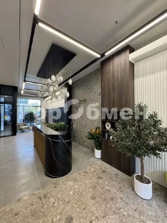 Продается 4-комнатная квартира - Фото 2