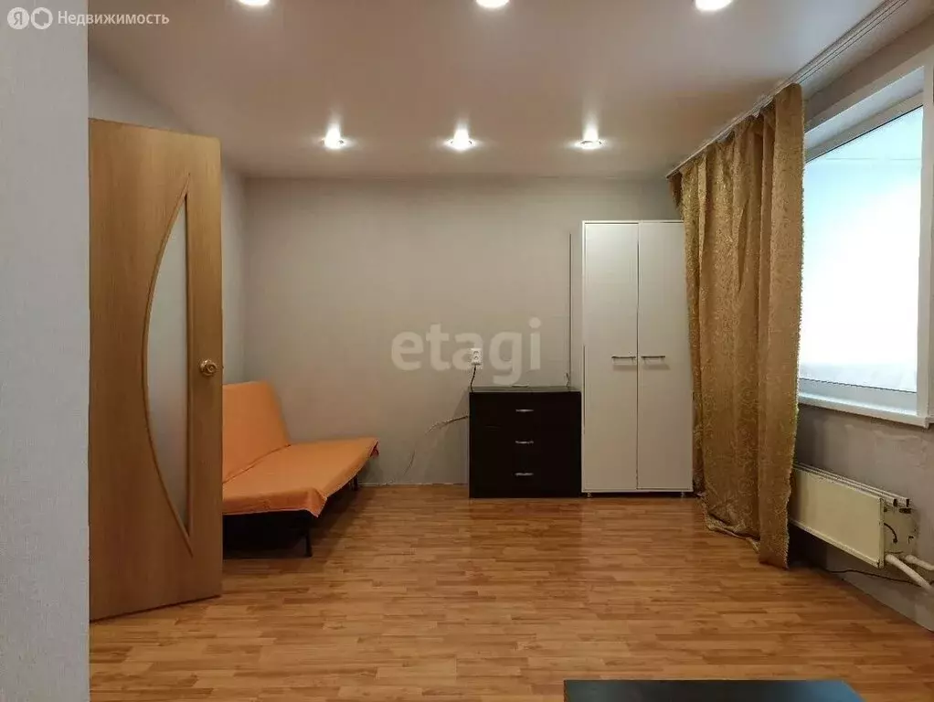 1-комнатная квартира: Екатеринбург, улица Пехотинцев, 18 (35 м) - Фото 0