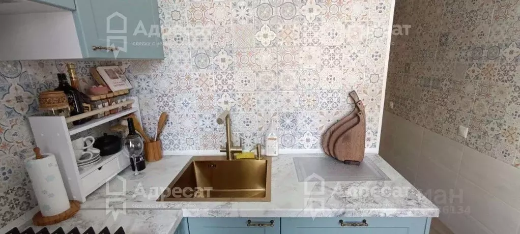 3-к кв. Волгоградская область, Волгоград ул. Маршала Еременко, 88 ... - Фото 1