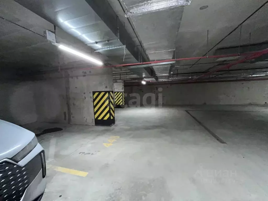 Гараж в Санкт-Петербург ул. Верхне-Каменская, 9к1 (13 м) - Фото 1