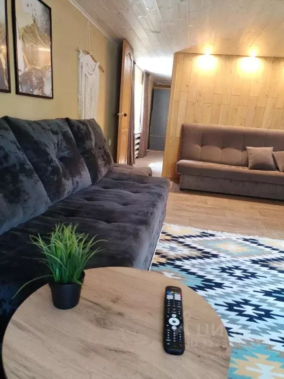 Дом в Алтай, Майминский район, с. Кызыл-Озек ул. Горького, 8 (49 м) - Фото 2