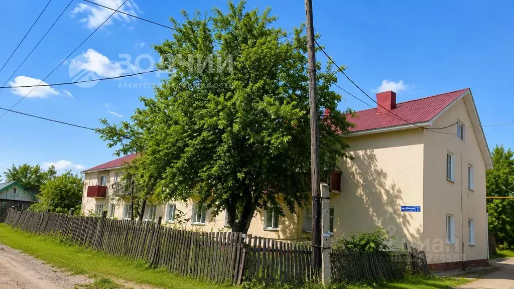 3-к кв. Чувашия, Урмары пгт пер. Чапаева, 1 (49.9 м) - Фото 1