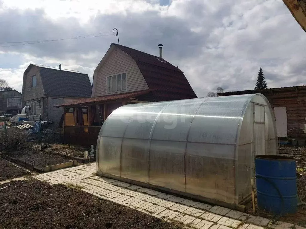 Дом в Златоуст, СНТ Локомотив-1, 3-я линия (30 м) - Фото 2