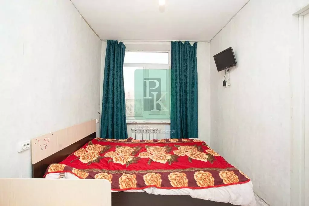 2-к кв. Севастополь ул. Эскадренная, 11 (29.6 м) - Фото 1
