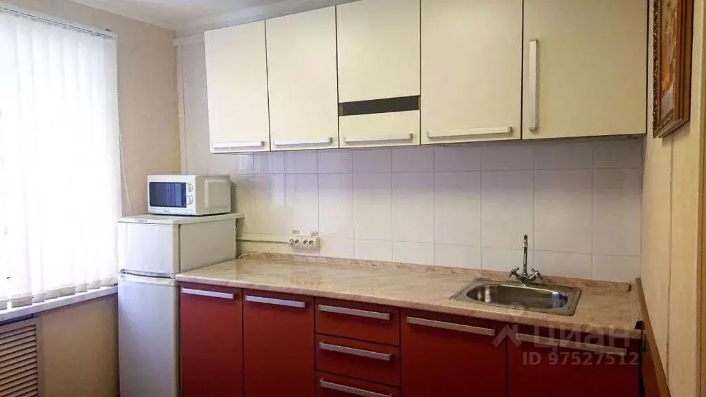 Комната Московская область, Наро-Фоминск Кантемировский мкр, (34.0 м) - Фото 1