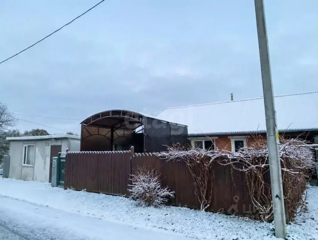 3-к кв. Тульская область, Алексин городской округ, пос. Мичурина ул. ... - Фото 1