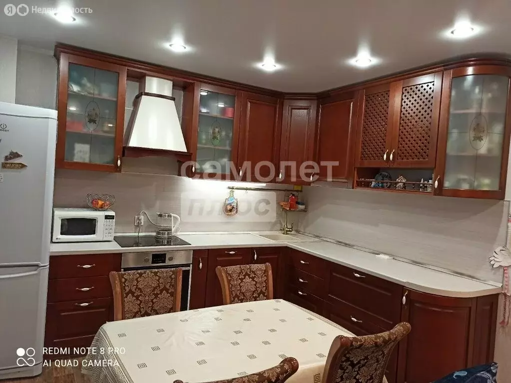 3-комнатная квартира: Череповец, Октябрьский проспект, 82 (89.1 м) - Фото 2