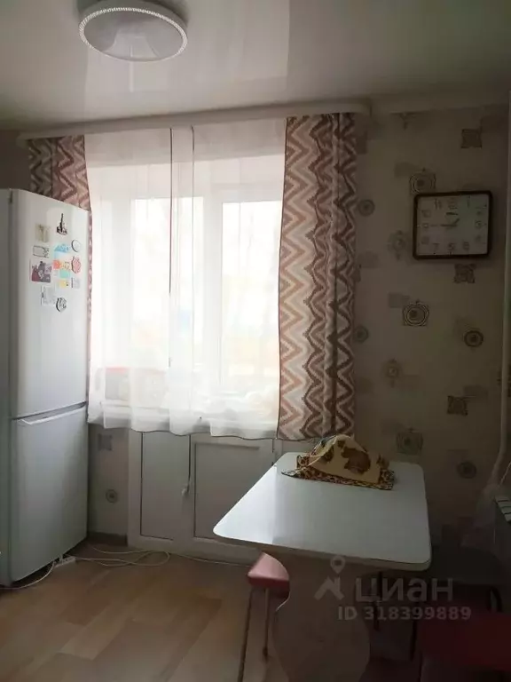 1-к кв. Башкортостан, Ишимбай Стахановская ул., 34 (40.0 м) - Фото 0