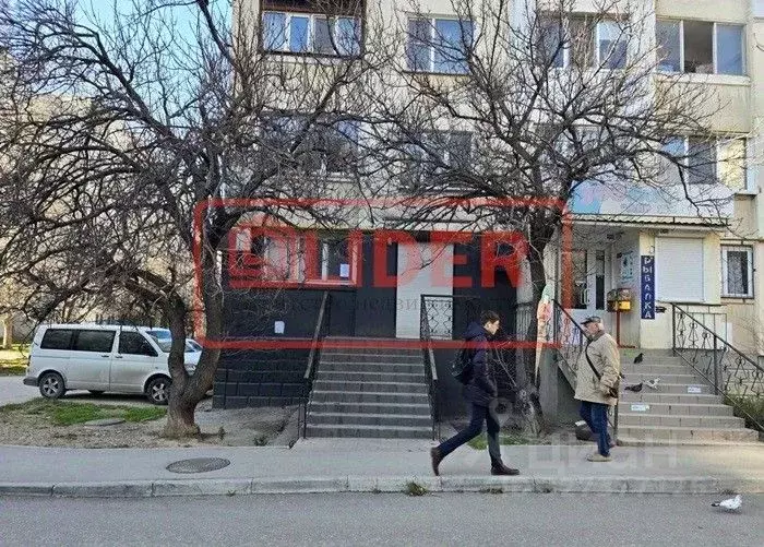 Торговая площадь в Севастополь просп. Октябрьской Революции, 26 (55 м) - Фото 2