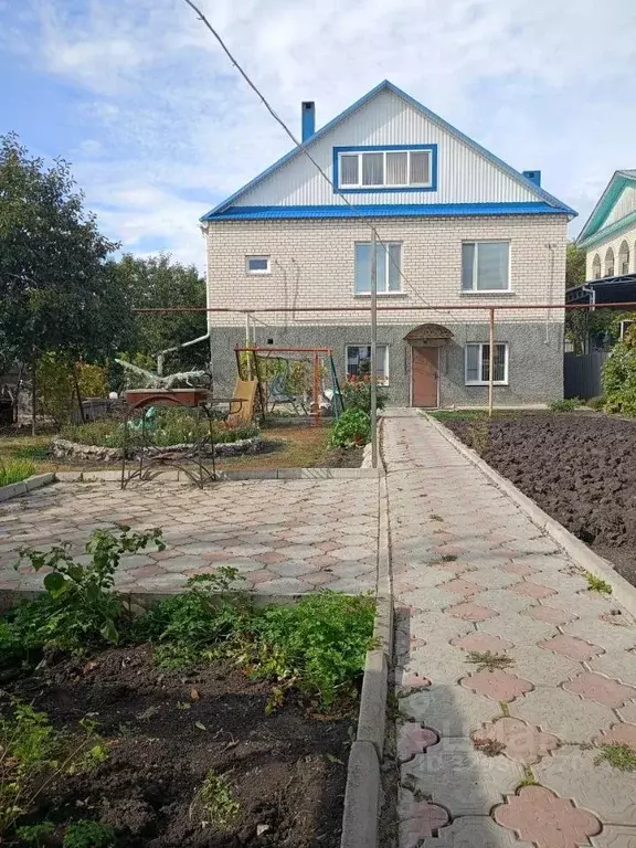 Коттедж в Саратовская область, Хвалынск ул. Степана Разина, 52 (182 м) - Фото 1