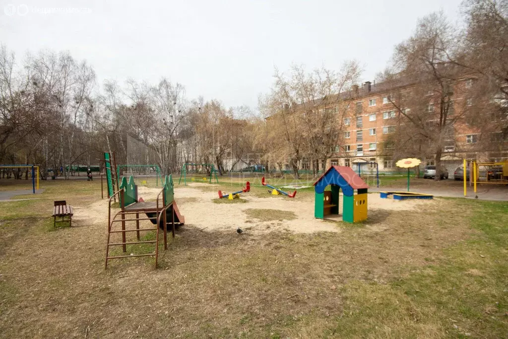 2-комнатная квартира: Тюмень, Рижская улица, 58 (54.8 м) - Фото 2