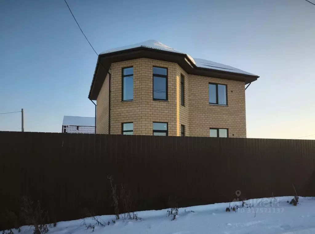 Дом в Свердловская область, Сысертский муниципальный округ, с. Патруши ... - Фото 1