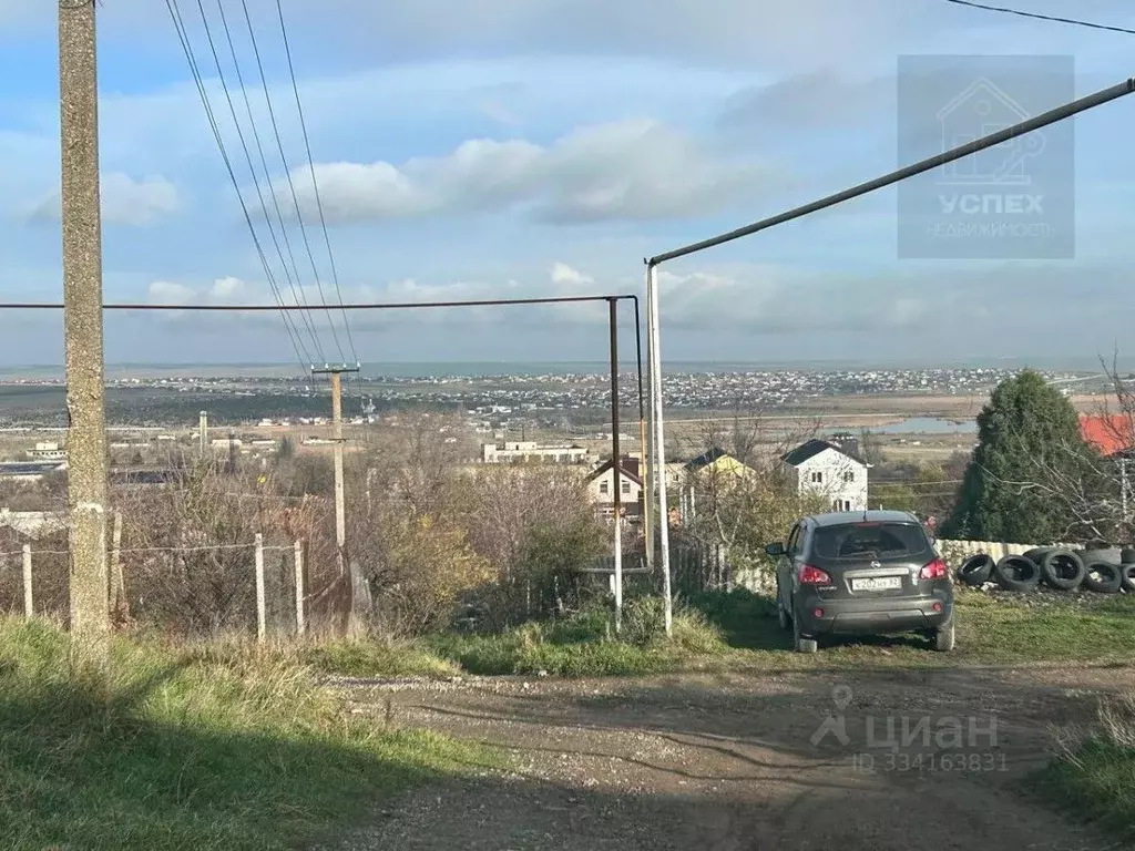 Участок в Крым, Феодосия муниципальный округ, с. Солнечное ул. ... - Фото 1